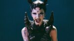 Bambi Thug: La bruja irlandesa que conquista Eurovision con su «Doomsday Blue»