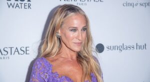 Mechas espiga: El truco de las famosas para disimular las canas con estilo