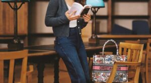 Natalie Portman nos abre su biblioteca: Descubre sus libros favoritos