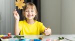 5 manualidades que puedes hacer en casa para tener entretenidos a los más pequeños