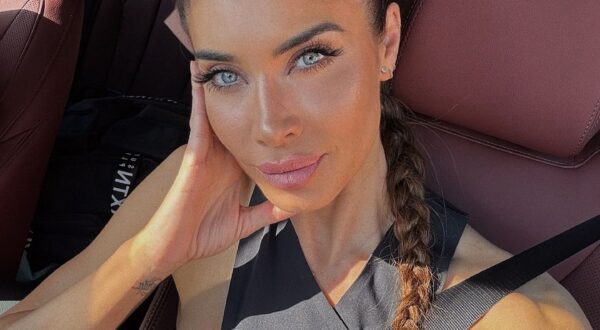 Adiós ojeras: este es el corrector resistente a las arrugas y de larga duración que arrasa entre las mujeres de 50