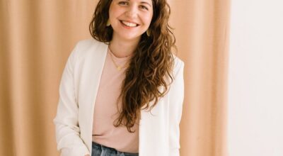 Estos son los 4 tips básicos para atender las rabietas de tu hijo en público, según una experta