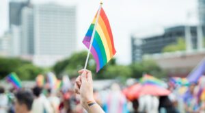 Día internacional del Orgullo LGBTIQ+: ¿por qué se celebra el orgullo en el mes de junio?