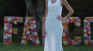 Lidl liquidará el vestido midi de ganchillo que amarán las mujeres de 50 para combinar con bolso y sandalias de rafia