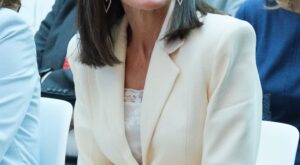 El secreto de la reina Letizia para unos brazos tonificados que amarán las mujeres después de los 50