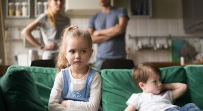 4 claves infalibles para conseguir reducir las peleas de tus hijos en casa este verano