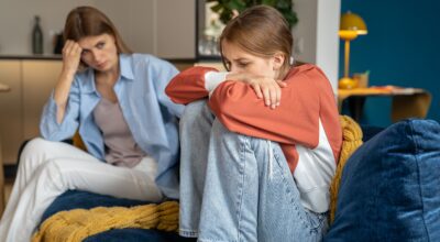 ¿Tu hijo adolescente rechaza las vacaciones familiares? Estos son los mejores consejos para abordarlo