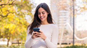 Esto es lo que puedes aprender de la soltería y de los intentos de tener pareja, según una experta