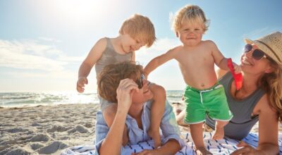 La pediatra Laura Álvarez desvela sus principales recomendaciones para un verano con niños