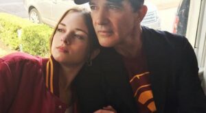 Stella del Carmen, hija de Antonio Banderas y Melanie Griffith, se casa y sus padres lo celebran en Instagram