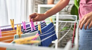 ¡Cuidado! Secar la ropa en interiores podría poner en riesgo tu bienestar, según los expertos