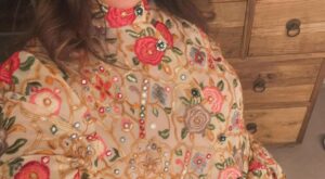 Mariló Montero sorprende con un elegante vestido floral en otoño que favorece a todas: “Me encantan las flores vivas»