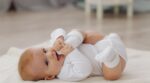 Nombres árabes para bebés superelegantes y sonoros que se llevarán en 2025