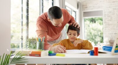 Crianza emocionalmente inmadura: señales de que eres un «egg shell parent» y cómo evitarlo