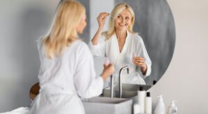 Este es el sérum «efecto botox» que arrasará en ventas esta Navidad: alisa las arrugas del rostro y el cuello en 28 días