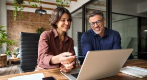 El trabajo más agotador del mundo: descubre si estás en el sector más afectado por el burnout, según los expertos