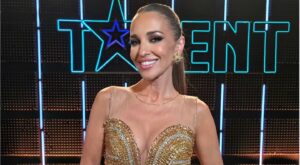 Paula Echevarría agotará el pantalón elegante y estiloso para Nochevieja que las mujeres de 50 amarán por menos de 40€