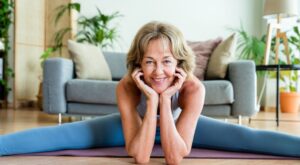 Este deporte es el favorito después de los 60 años (y no, no es caminar)