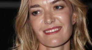 Marta Ortega cumple 41 años: estas son las 5 prendas rebajadas e inspiradas en sus looks que las más elegantes amarán