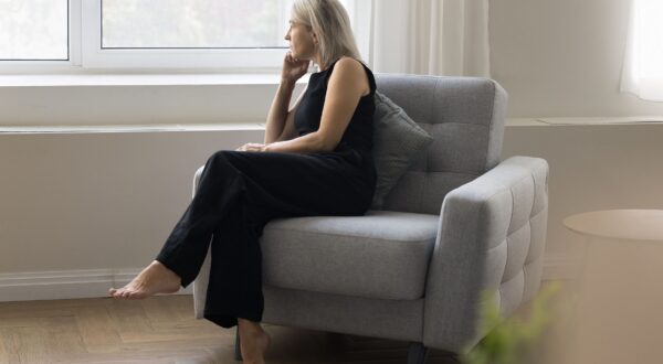 Día Mundial contra la depresión: así es cómo la menopausia aumenta el riesgo emocional en las mujeres, según una experta