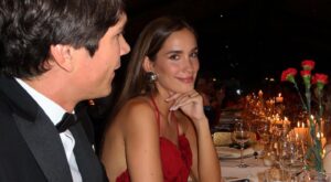 7 vestidos románticos y elegantes de Zara para arrasar en San Valentín (algunos rebajados desde 5,99 euros)