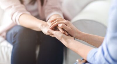 El impacto emocional de la infertilidad: cómo gestionar el duelo y recuperar el equilibrio emocional, según una experta