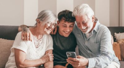 Horóscopo para el viernes 2 de mayo de 2025: Este signo se sentirá muy afortunado hoy en el amor