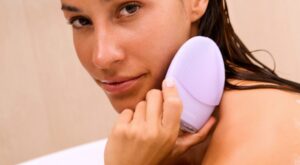 Participa en el sorteo de Enfemenino x FOREO y gana un LUNA™ 4, el limpiador facial ideal para pieles sensibles