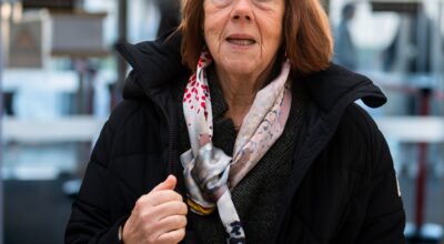 Gisèle Pélicot condecorada con la Legión de Honor de Francia junto a Pharrell Williams y Éric Dupond-Moretti