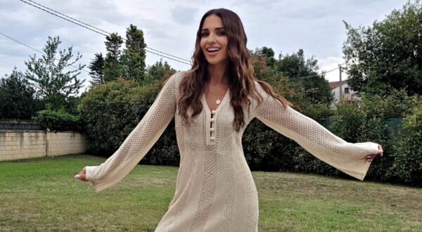 Paula Echevarría ya lleva uno de los vestidos más buscados de la temporada (y fichamos 3 clones en H&M desde 34,99€)