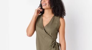 No está en Zara ni en Mango: el conjunto de lino fresquito e ideal para mujeres de 50 estilosas está en Lidl por 18 €