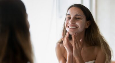 5 mascarillas naturales con ingredientes de cocina que te ayudan a mantener tu piel limpia, fresca y cuidada en casa