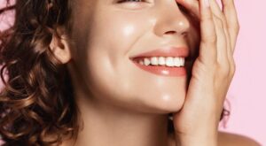 Participa y gana el ritual completo de la línea Vitamin D de Babaria, tus aliados para revivir la piel este otoño