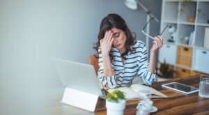 8 señales de que tus límites emocionales son demasiado débiles (y están robando tu energía)