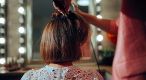 El corte corto que rejuvenece 7 años: por qué el ‘rounded bob’ arrasa entre las mujeres después de los 60