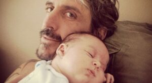 Eugenia Silva: «Alfonso cuida mucho al enano, pero es un momento más maternal»