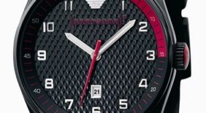 Armani y Red Collection, solidarios