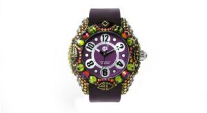 Crystal Art: ¿joya o reloj?