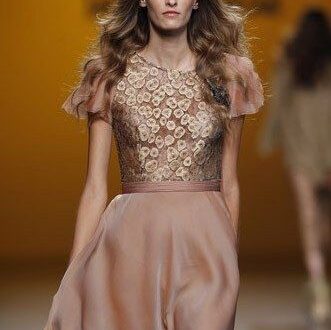 Javier Larráinzar: Cibeles Madrid Fashion Week primavera verano 2011