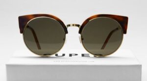 Super: la alta costura hecha gafas de sol