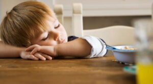 Niños: aumenta el uso de la melatonina