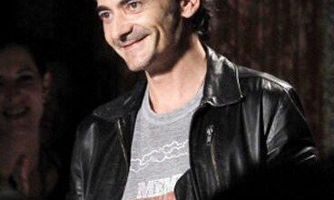 Balmain se queda sin Decarnin