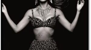 Harper’s Bazaar y Swarovski: nuevo calendario para 2012