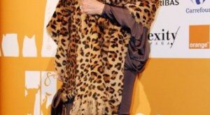 Lola Herrera se pasa a la moda