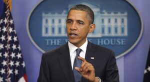 Obama recibe en La Casa Blanca a Angelina Jolie y Brad Pitt