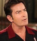 Charlie Sheen le habla a sus hijos