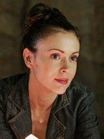 Alyssa Milano prometida