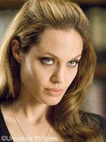 Angelina Jolie no puede con todos