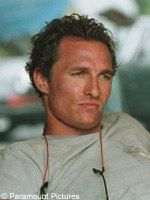 Matthew McConaughey: le han regalado desodorante para todo un año
