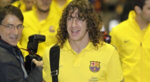 Carles Puyol pasea su amor por las calles de Barcelona